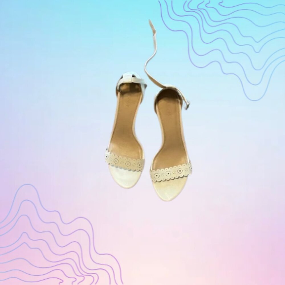 OLD NAVY White Eyelet Ankle Strap Block Heel Sandals